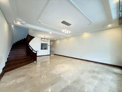 Parry Avenue (D19), Terrace #585580901